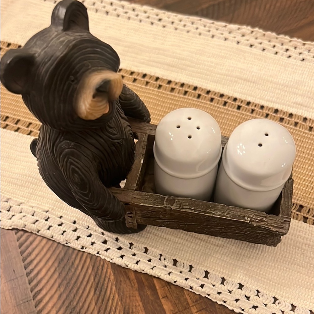 Bear Salt and Pepper Shaker Set